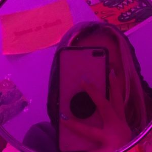 Meet your Posher, Kylee